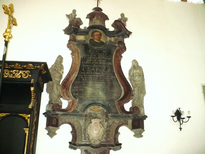 Barokowe epitafium biskupa Tomasza Czapskiego