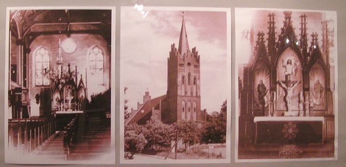 stare fotografie kościoła w Rynie który został spalony w 1940 roku