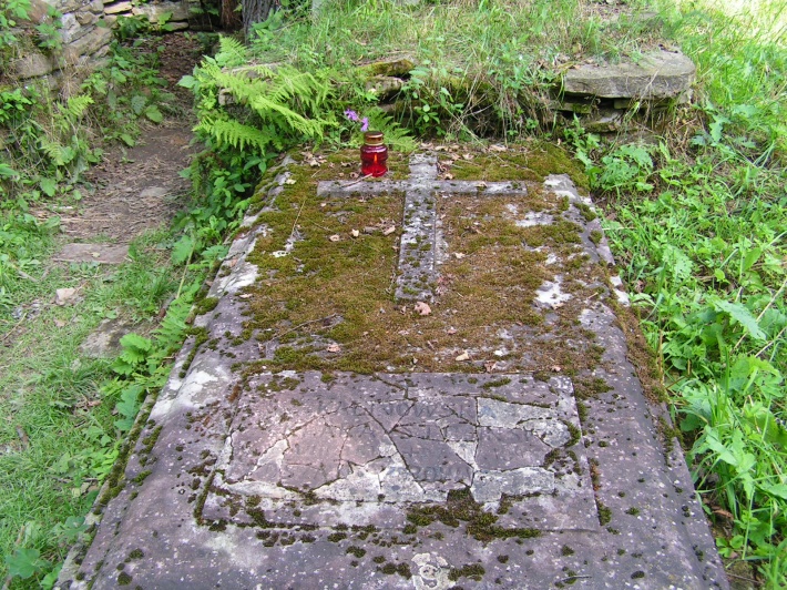 Sianki - grób Klary z Kalinowskich Stroińskiej