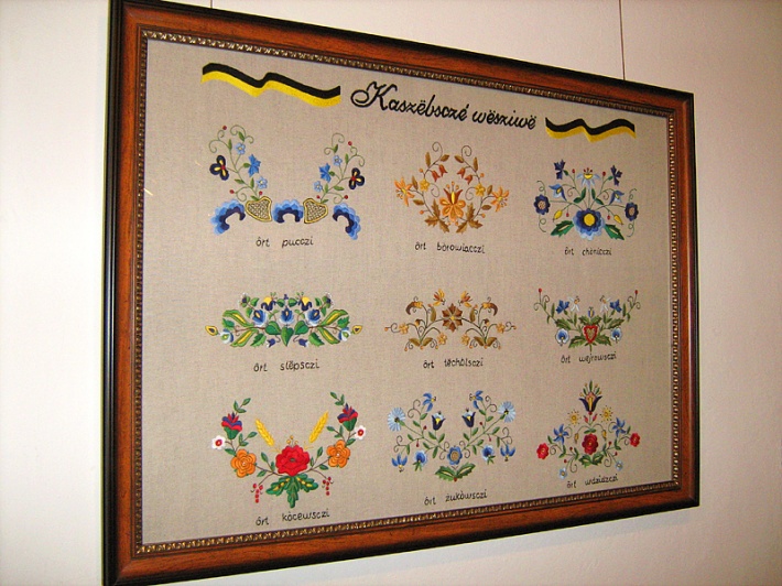 zamek krzyżacki - eksponat muzealny - hafty kaszubskie