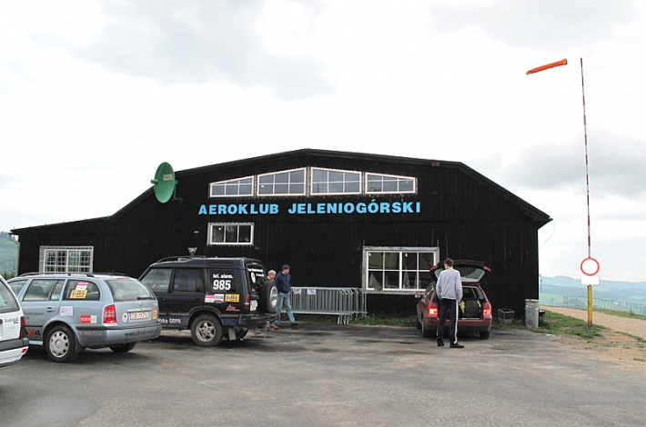 hangar Aeroklubu Jeleniogórskiego
