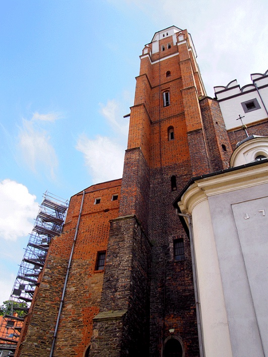 Paczków - wieża kościoła św. Jana Ewangelisty