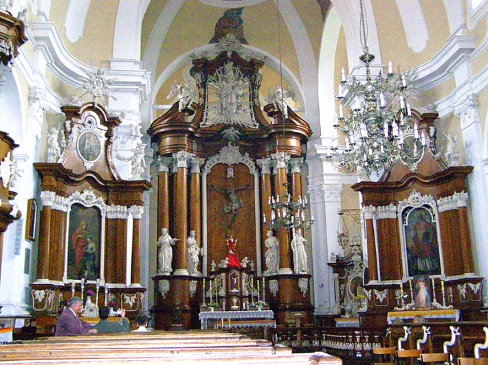 Kościół franciszkanów - ołtarz