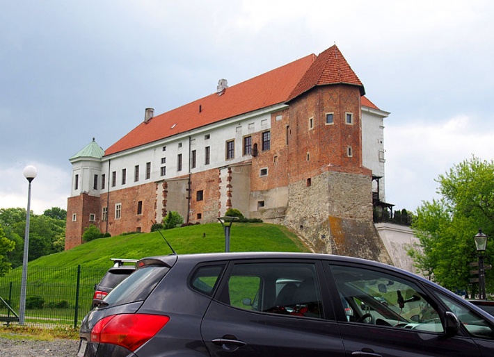 zamek w Sandomierzu od strony południowo-zachodniej