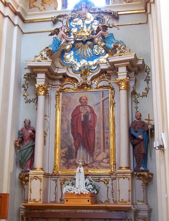 kościół pokamedulski w Wigrach - ołtarz św. Piotra