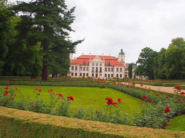 Kozłówka - pałac Zamoyskich, elewacja wschodnia