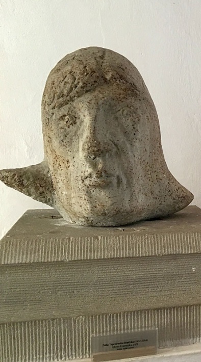 Głowa Kopernika na olsztyńskim zamku, autorstwa Zofii Topczewskiej-Hadyka