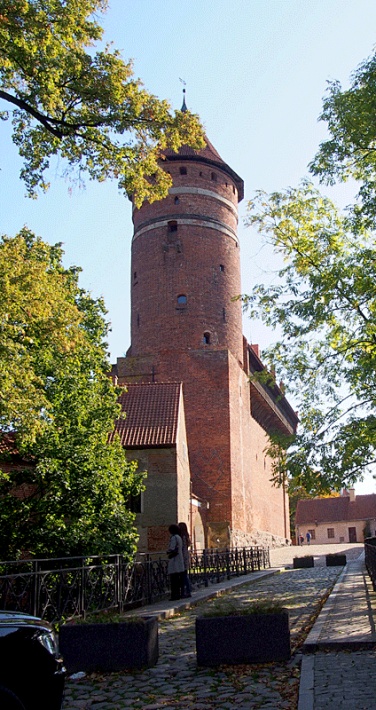 Zamek Kapituły Warmińskiej w Olsztynie od strony rzeki Łyny