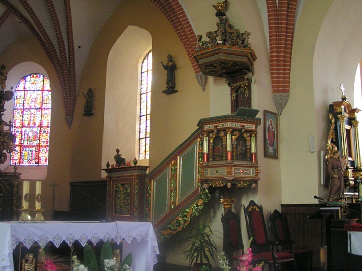 kościół p.w. św. Piotra i Pawła - ambona
