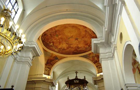 Węgrów - wnętrze kościoła