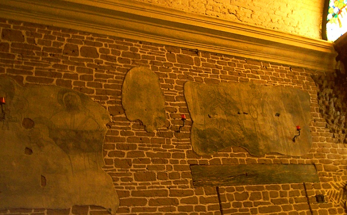Głogówek - Sanktuarium MB Loretańskiej, freski wewnątrz Domku Loretańskiego, na wzór domku z Loreto