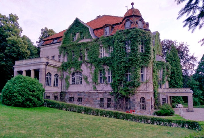 Pałac w Łężanach