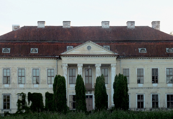 Pałac w Drogoszach