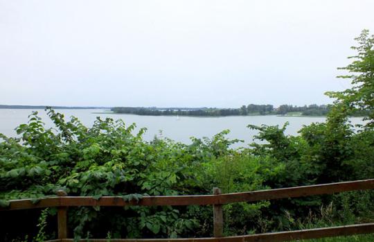 widok na jezioro Święcajty