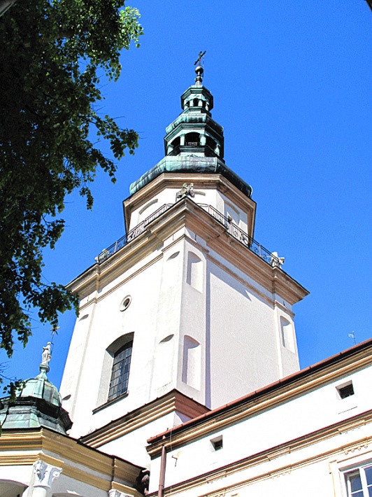 sanktuarium św. Anny - wieża kościelna