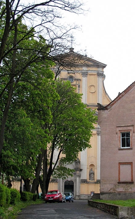 Lubomierz - kościół Wniebowzięcia NMP i św. Maternusa