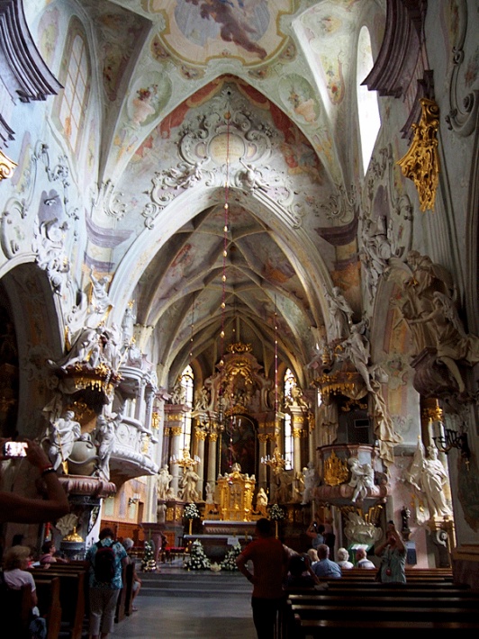 Głogówek - kościół św. Bartłomieja, wnętrze świątyni