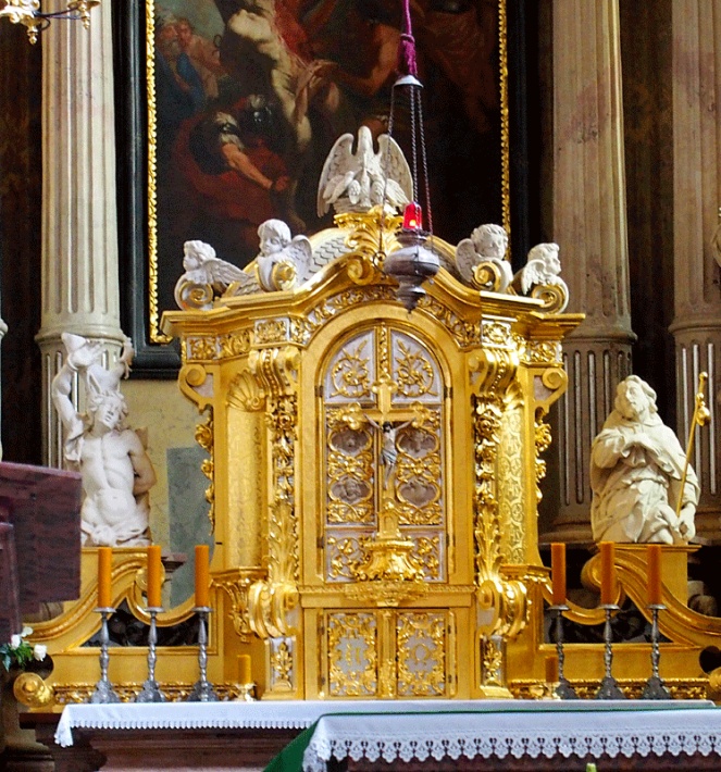 Głogówek - kościół św. Bartłomieja, tabernakulum w ołtarzu głównym