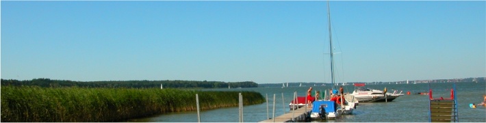 Panorama na jezioro Nirgocin z jego południowego brzegu