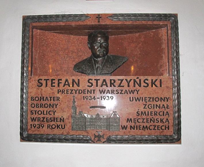 popiersie i tablica pamiątkowa Stefana Starzyńskiego