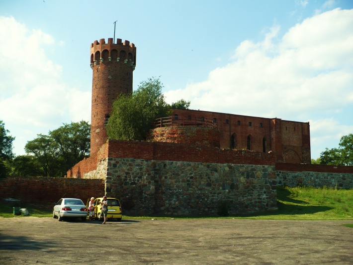 Zamek i przedmurze