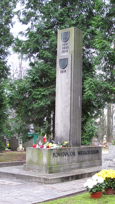 pomnik na kwaterze powstańców śląskich i wielkopolskich