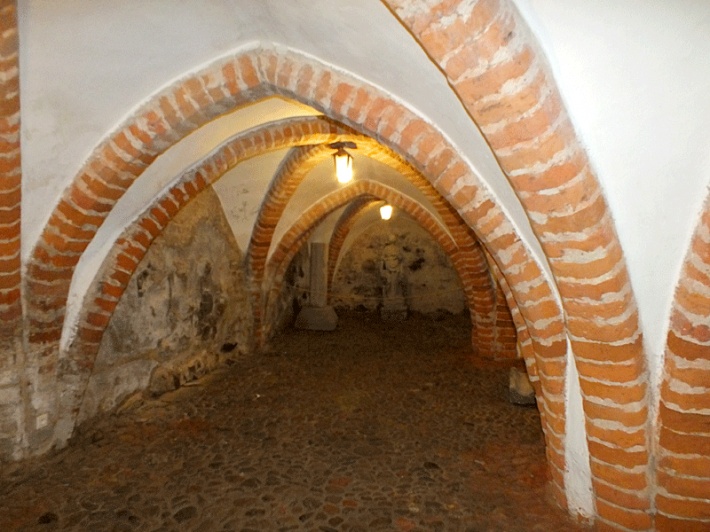 Zamek biskupi w Lidzbarku Warmińskim - drugi poziom piwnic