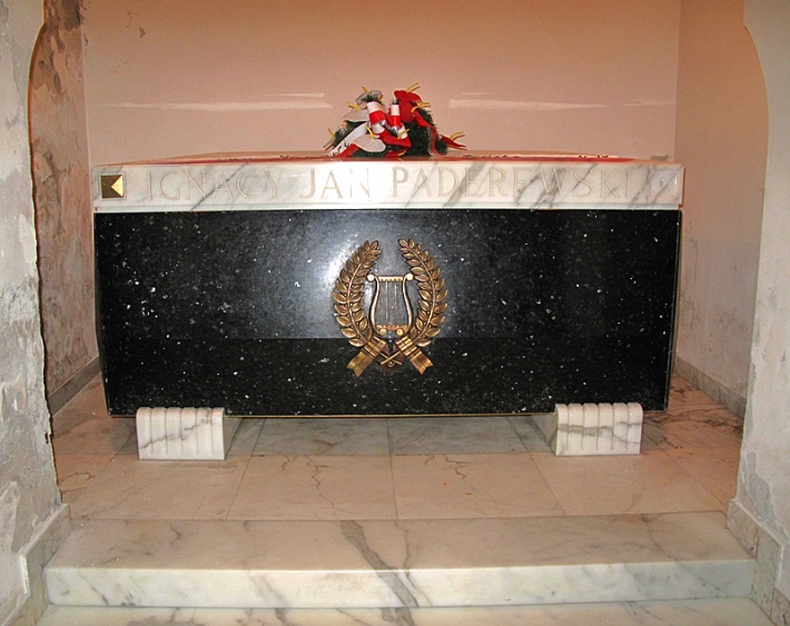 krypty św. Jana - sarkofag Ignacego Jana Paderewskiego