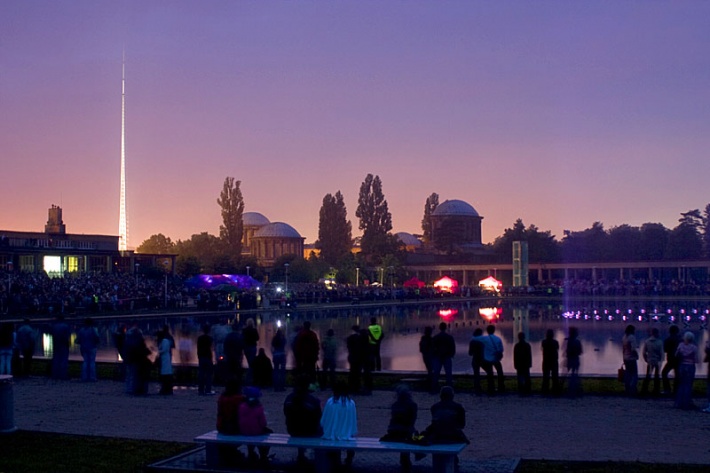 Wrocław - fontanna multimedialna, w oczekiwaniu na pokaz