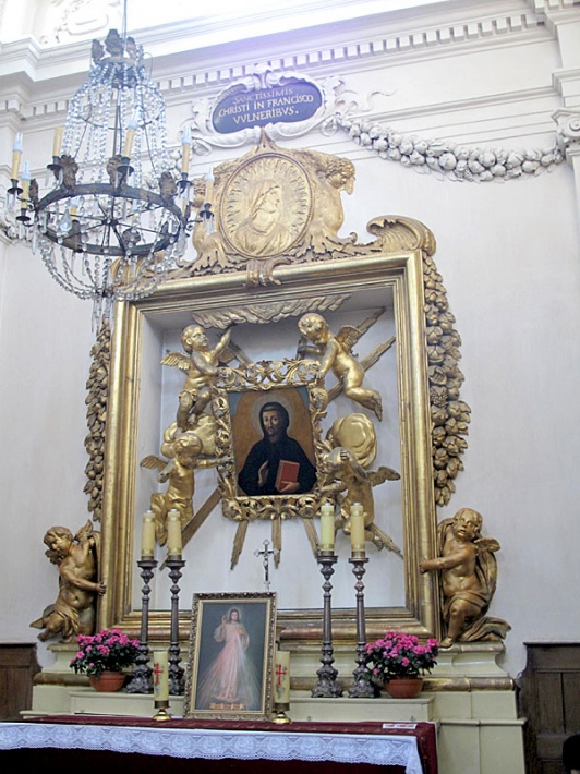 kościół św. Antoniego z Padwy - ołtarz boczny z obrazem św. Franciszka z Asyżu