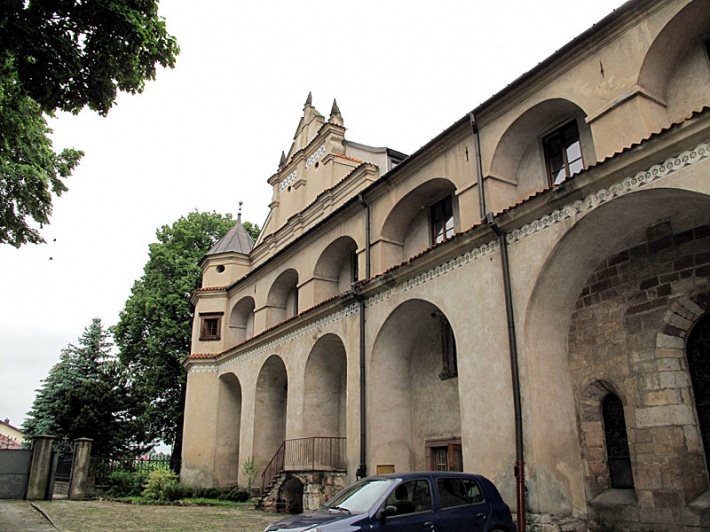 klasztor cysterski w Wąchocku - elewacja południowa