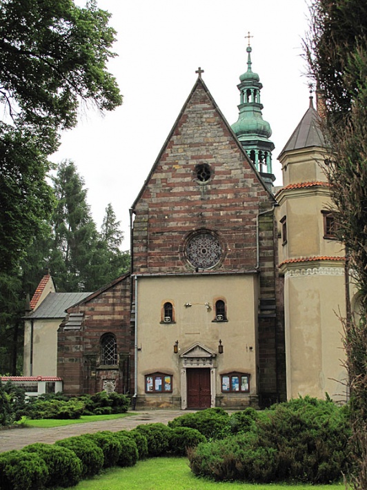 kościół cysterski w Wąchocku pw. Wniebowzięcia NMP i św. Floriana
