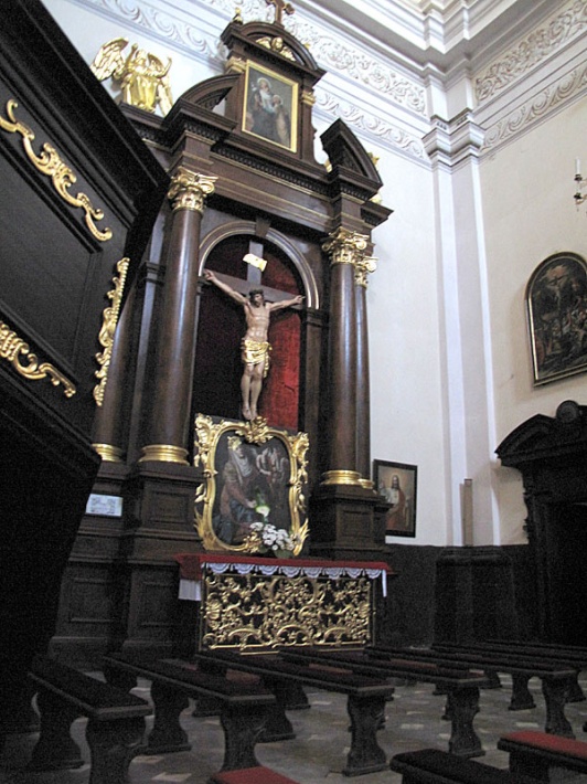 kościół Świętej Trójcy w Koniecpolu  - ołtarz w lewym ramieniu transeptu