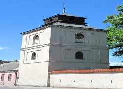 kościół Świętej Trójcy w Koniecpolu - wieża zegarowa