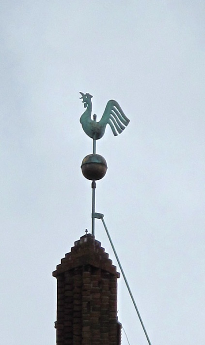 Sanktuarium św. Jakuba w Lęborku - chorągiewka wiatrowskazu na północnym szczycie wieży kościelnej