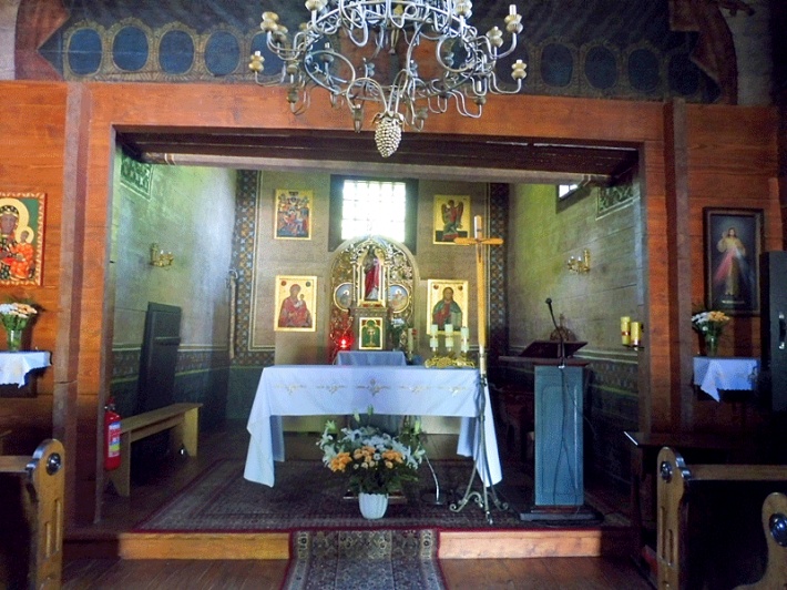 Smolnik - zabytkowa bojkowska cerkiew, wnętrze sanktuarium