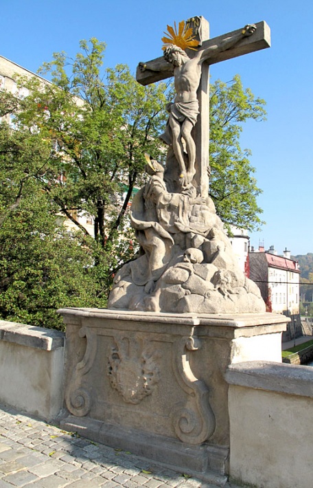Kamienny, gotycki most św. Jana w Kłodzku rzeźba przedstawiająca Ukrzyżowanie