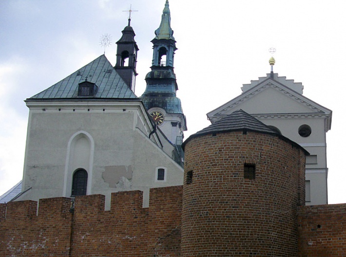 Sanktuarium św. Józefa w Kaliszu od strony prezbiterium