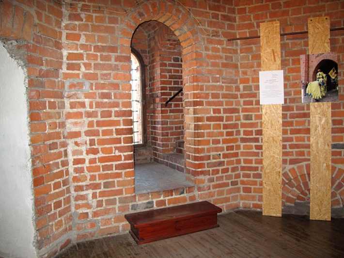zamek królewski w Łęczycy - wieża Szlachecka, poziom ganku strażniczego