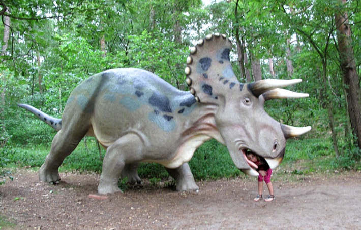 Park Jurajski w Łebie - Triceratops