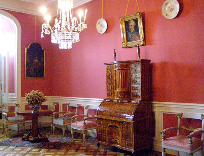 zamek w Pszczynie - II piętro, salon muzyczny w stylu Empire