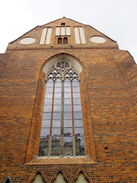 Katedra świętych Janów w Toruniu - elewacja wschodnia prezbiterium