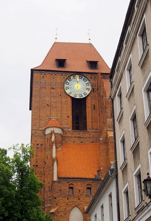 Katedra świętych Janów w Toruniu - wieża od strony południowej