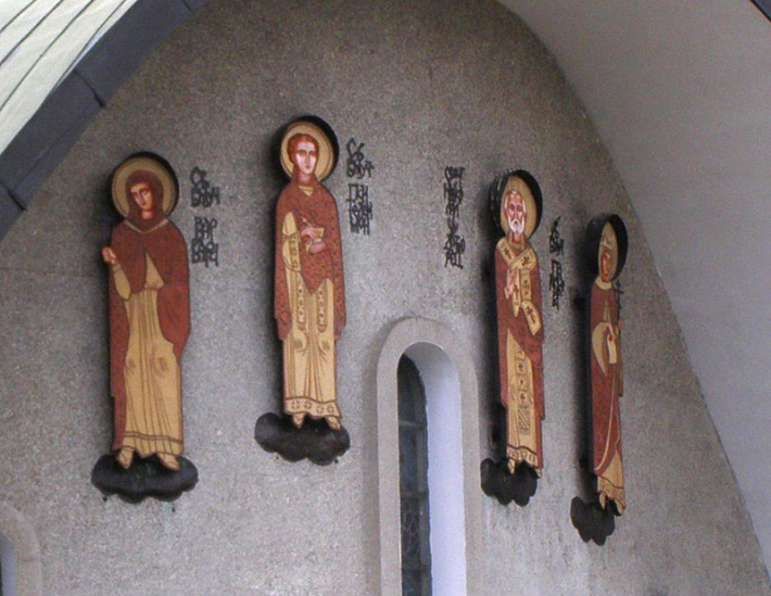 sobór Świętej Trójcy w Hajnówce - dekoracja elewacji
