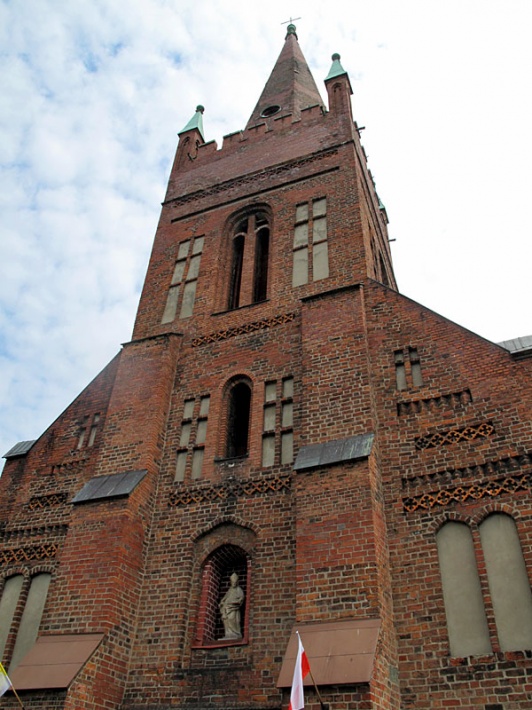 Skwierzyna - kościół św. Mikołaja, fasada zachodnia