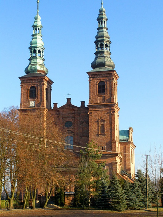 Przemęt - kościół NMP i św. Jana Chrzciciela, elewacja zachodnia