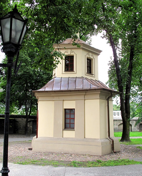kościół poreformacki w Kaliszu - barokowa kaplica św. Jana Nepomucena