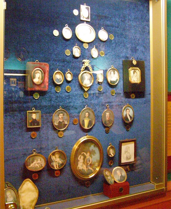Muzeum Zamkowe w Pszczynie - w Gabinecie Miniatur