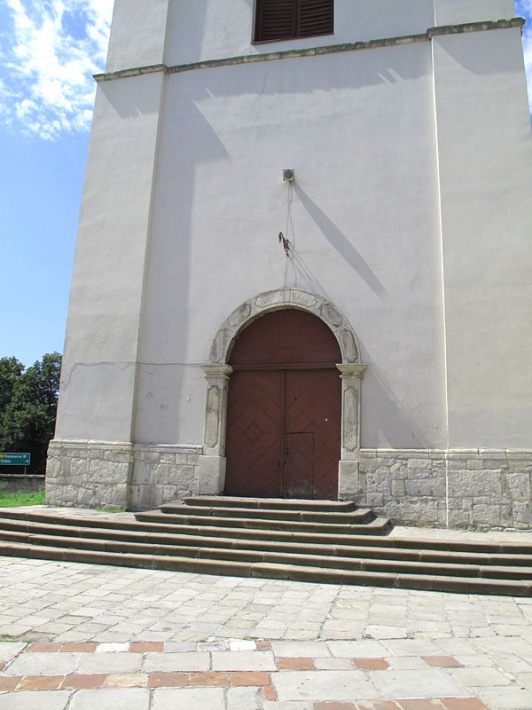 Kościół św. Jana w Pińczowie - portal nawy północnej
