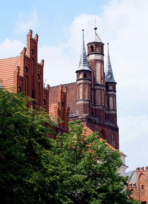 Kościół Marii Panny w Toruniu - widok od strony Rynku Staromiejskiego